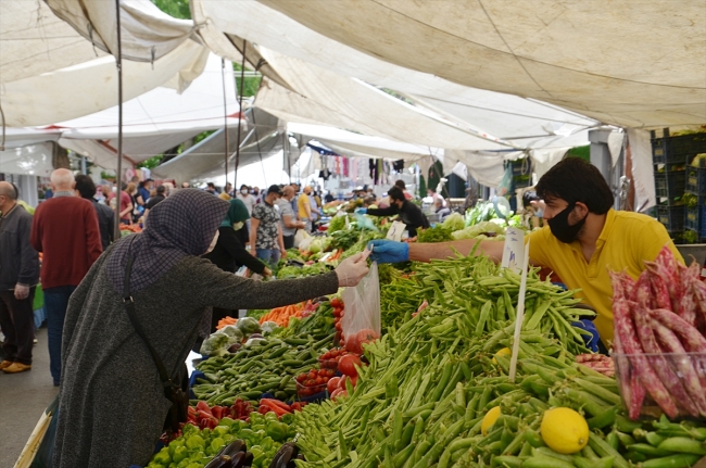 4 günlük kısıtlama öncesi İstanbul'da alışveriş yoğunluğu